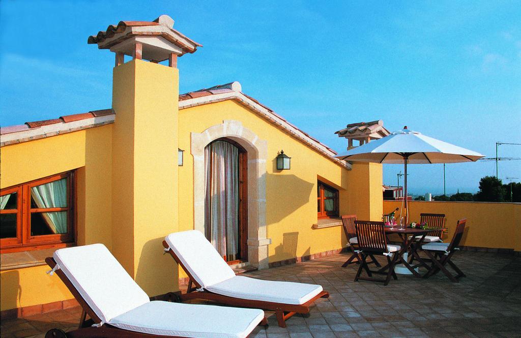 Hotel Restaurante La Masieta Creixell Dış mekan fotoğraf