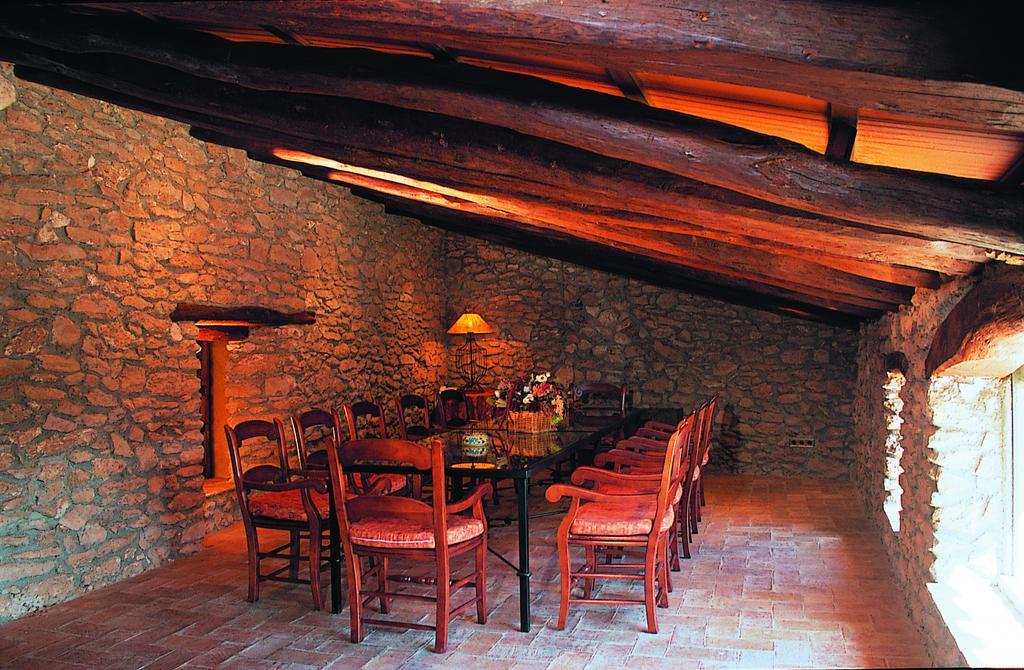 Hotel Restaurante La Masieta Creixell Dış mekan fotoğraf