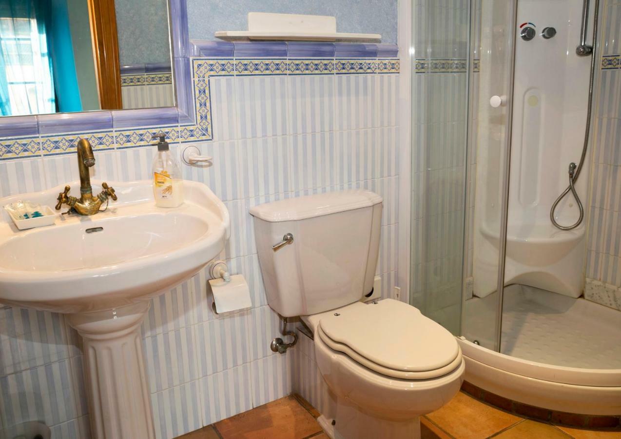 Hotel Restaurante La Masieta Creixell Dış mekan fotoğraf