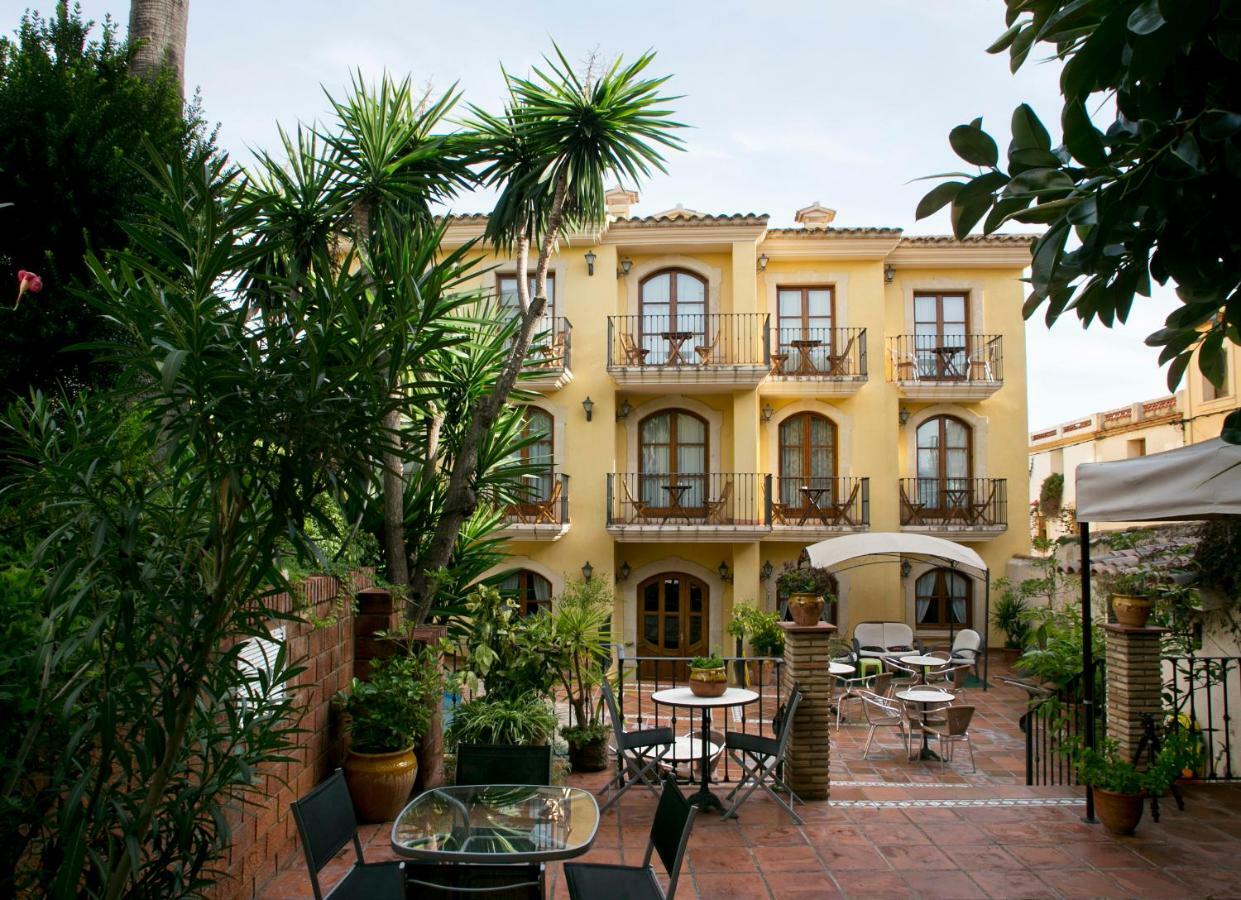 Hotel Restaurante La Masieta Creixell Dış mekan fotoğraf